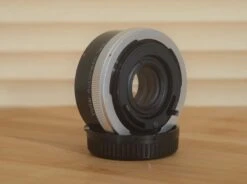 Vivitar FD Fit X2-4 Automatic Tele Converter In Great Condition. Perfect Accessory For Your Camera Kit To Double Your Focal Length.