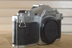Iconic Canon AV1 (body Only). Lovely Condition. Fantastic Beginner Camera. -Cameras Sale Shop DSC 0003 16e7246e bff0 4a1f 890a d3c39c7db654