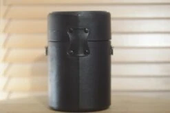 Fantastic Sigma LC-12 Hard Leather Lens Case. Perfect For Protecting Your Vintage Lenses. Pair It With A Small Zoom Or Portrait Lens -Cameras Sale Shop DSC 0005 59ae85f2 9a0d 4a93 821e 82df2367a74b