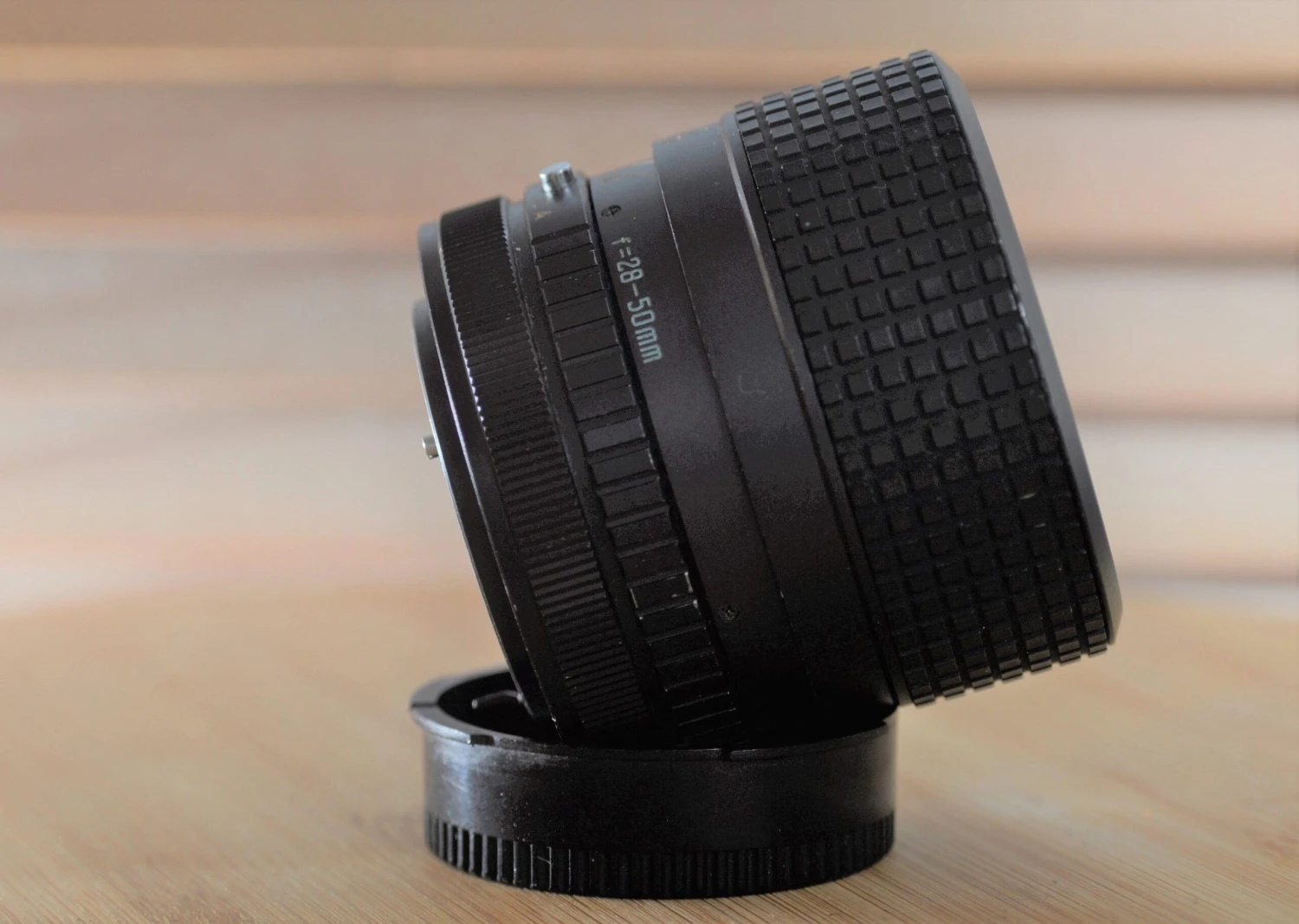 Hoya HMC Zoom FD 28-50mm F3.5-4.5 Lens In Hoya Case. Fantastic Wide Angle Lens. 6 Hoya HMC Zoom FD 28-50mm F3.5-4.5 Lens In Hoya Case. Fantastic Wide Angle Lens. - Image 4