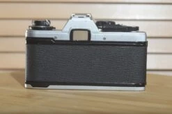 Olympus OM10 35mm Film Camera. Fantastic Condition. Brilliant Beginner Camera. Easy To Operate -Cameras Sale Shop DSC 0008 6207ac21 d2a0 4bb6 9379 4067d9021ab2