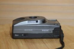 Vintage Opus DX Twin Lens 35mm Compact Camera With Padded Bag And Strap. -Cameras Sale Shop DSC 0010 39b901df e1c5 4147 8d39 490e62a88662