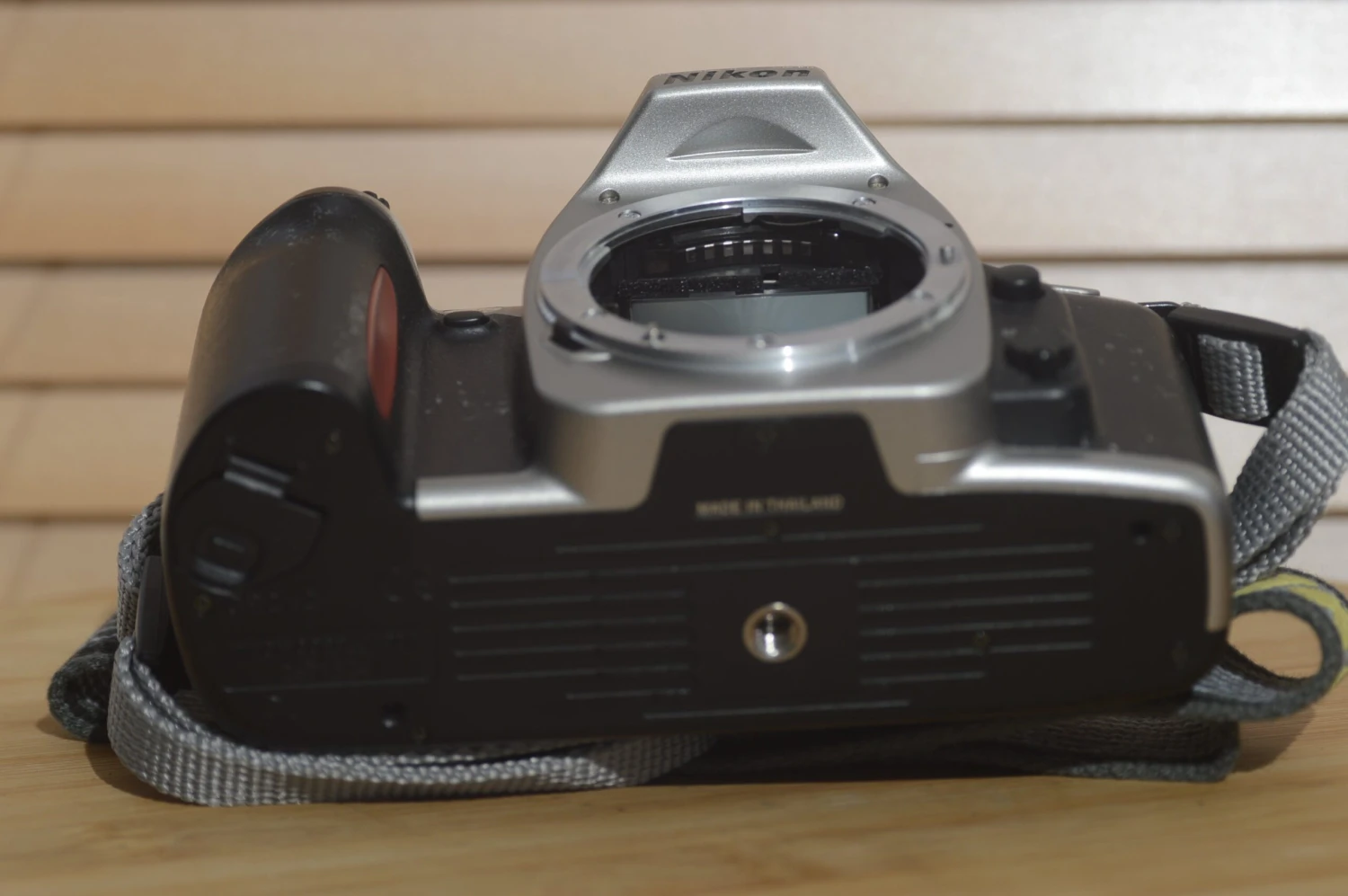 Vintage Nikon F65 35mm SLR Camera. Full Of Functions A Great 35mm Camera Taking AF Lenses. 10 Vintage Nikon F65 35mm SLR Camera. Full Of Functions A Great 35mm Camera Taking AF Lenses. - Image 8