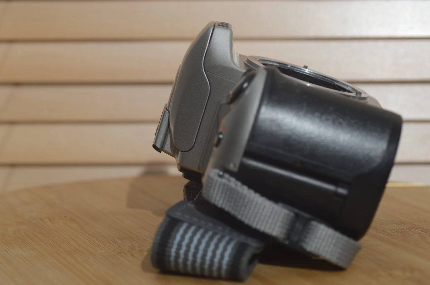 Vintage Nikon F65 35mm SLR Camera. Full Of Functions A Great 35mm Camera Taking AF Lenses. 11 Vintage Nikon F65 35mm SLR Camera. Full Of Functions A Great 35mm Camera Taking AF Lenses. - Image 9