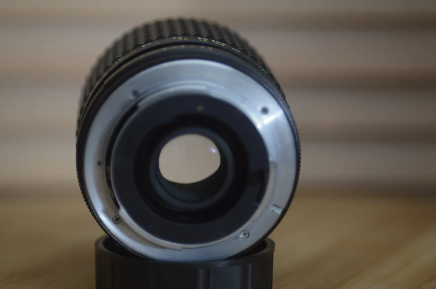 Prinzflex Auto MC 135mm F2.8 M42 Screw Thread Lens. Wow Lovely Lens With Super Clear And Crisp Optics 6 Prinzflex Auto MC 135mm F2.8 M42 Screw Thread Lens. Wow Lovely Lens With Super Clear And Crisp Optics - Image 4