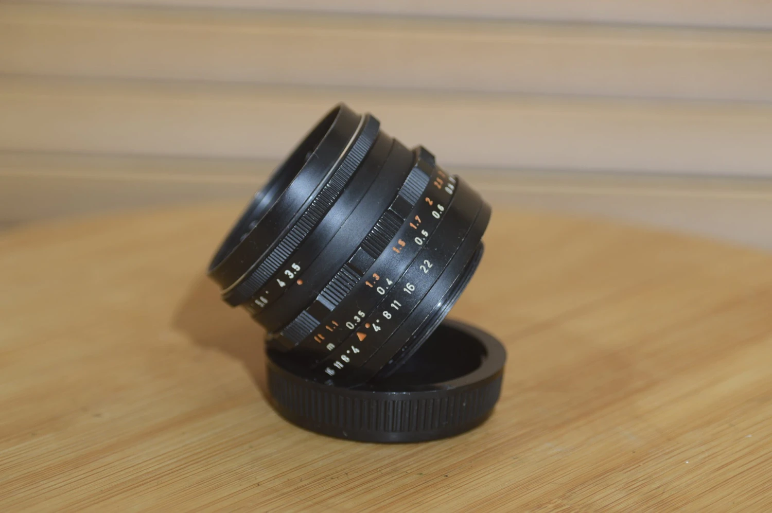 Vintage Pentacon 30mm F3.5 M42 Wide Angle Lens. 9 Vintage Pentacon 30mm F3.5 M42 Wide Angle Lens. - Image 7