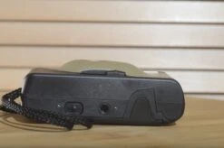 Goldline Big Finder 35mm Compact Camera. Fantastic Vintage Point And Shoot. -Cameras Sale Shop DSC 0025 cde9b3b7 7c6b 4a85 a44c 99fb1cff4de2