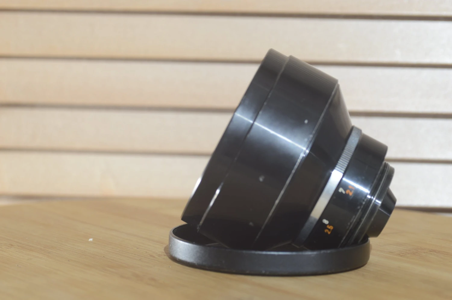 Gorgeous Canon EX 125mm F3.5 Lens With Case And Lens Hood. A Fantastic Addition To Any Photographers Kit. A Beautiful Piece. 8 Gorgeous Canon EX 125mm F3.5 Lens With Case And Lens Hood. A Fantastic Addition To Any Photographers Kit. A Beautiful Piece. - Image 6