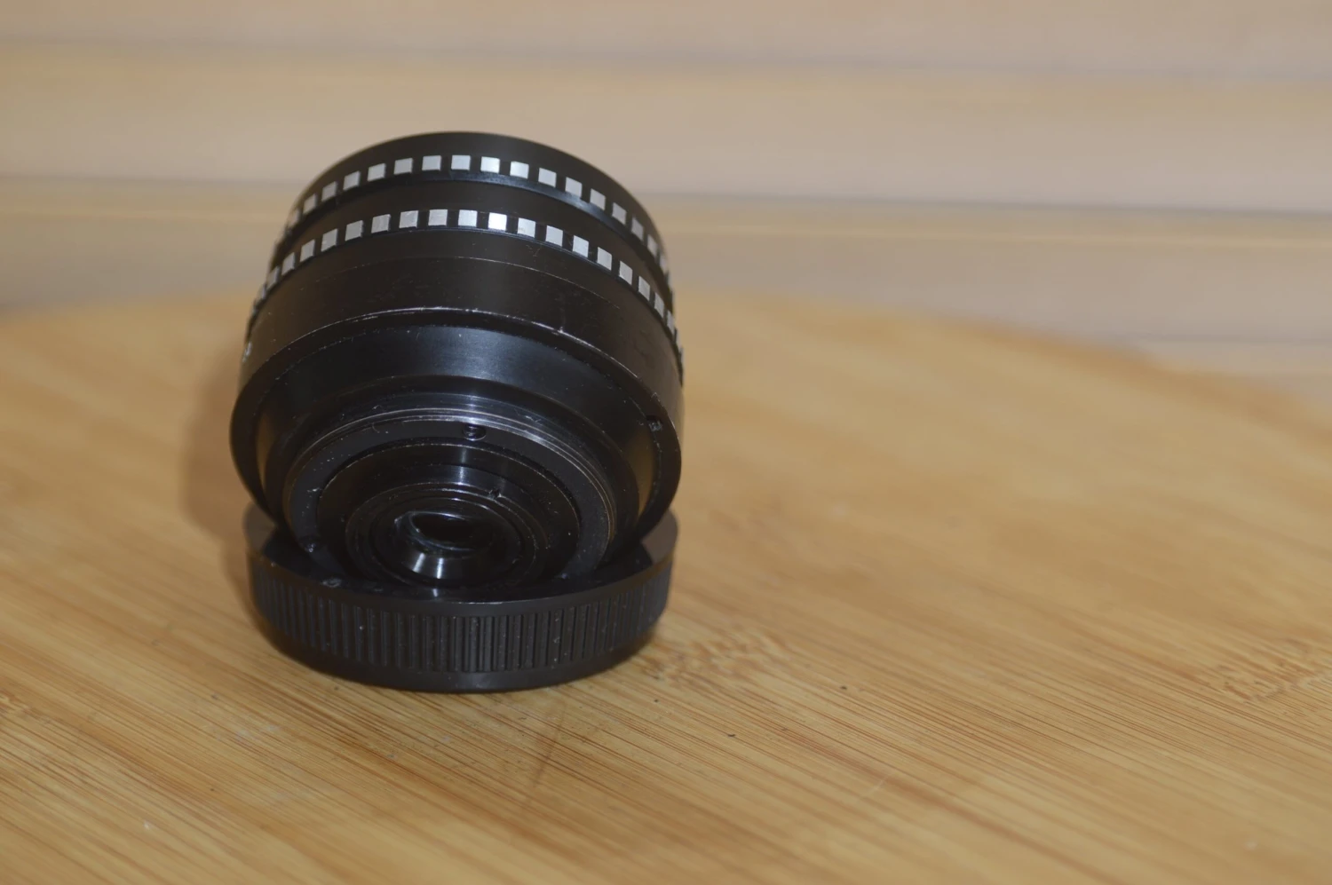 Meyer-Optik Gorlitz Lydith 30mm F3.5 M42 Wide Angle Lens 7 Meyer-Optik Gorlitz Lydith 30mm F3.5 M42 Wide Angle Lens - Image 5