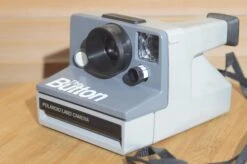 Boxed Polaroid "The Button" Camera. -Cameras Sale Shop DSC 0033 f25dc4f2 54e8 4952 908d 39b43f91093a