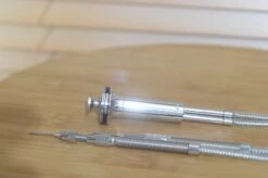 Olympus Silver Double Shutter Release With Pouch. -Cameras Sale Shop DSC 0035 1