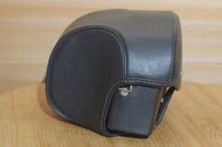 Beautiful Praktica Black Leather Camera Case. Fits Praktica MTL3, Nova. 12 Beautiful Praktica Black Leather Camera Case. Fits Praktica MTL3, Nova. -Cameras Sale Shop DSC 0036 1e788621 bcec 4532 9717 e225eede8849