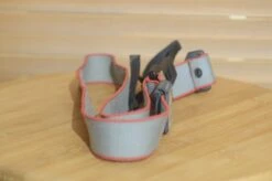 Grey And Red Canon T70 Vintage Strap. A Lovely Addition To Your Canon Set Up. 12 Grey And Red Canon T70 Vintage Strap. A Lovely Addition To Your Canon Set Up. -Cameras Sale Shop DSC 0037 e277c5a1 c44e 4125 b3f3 3c358bc10255