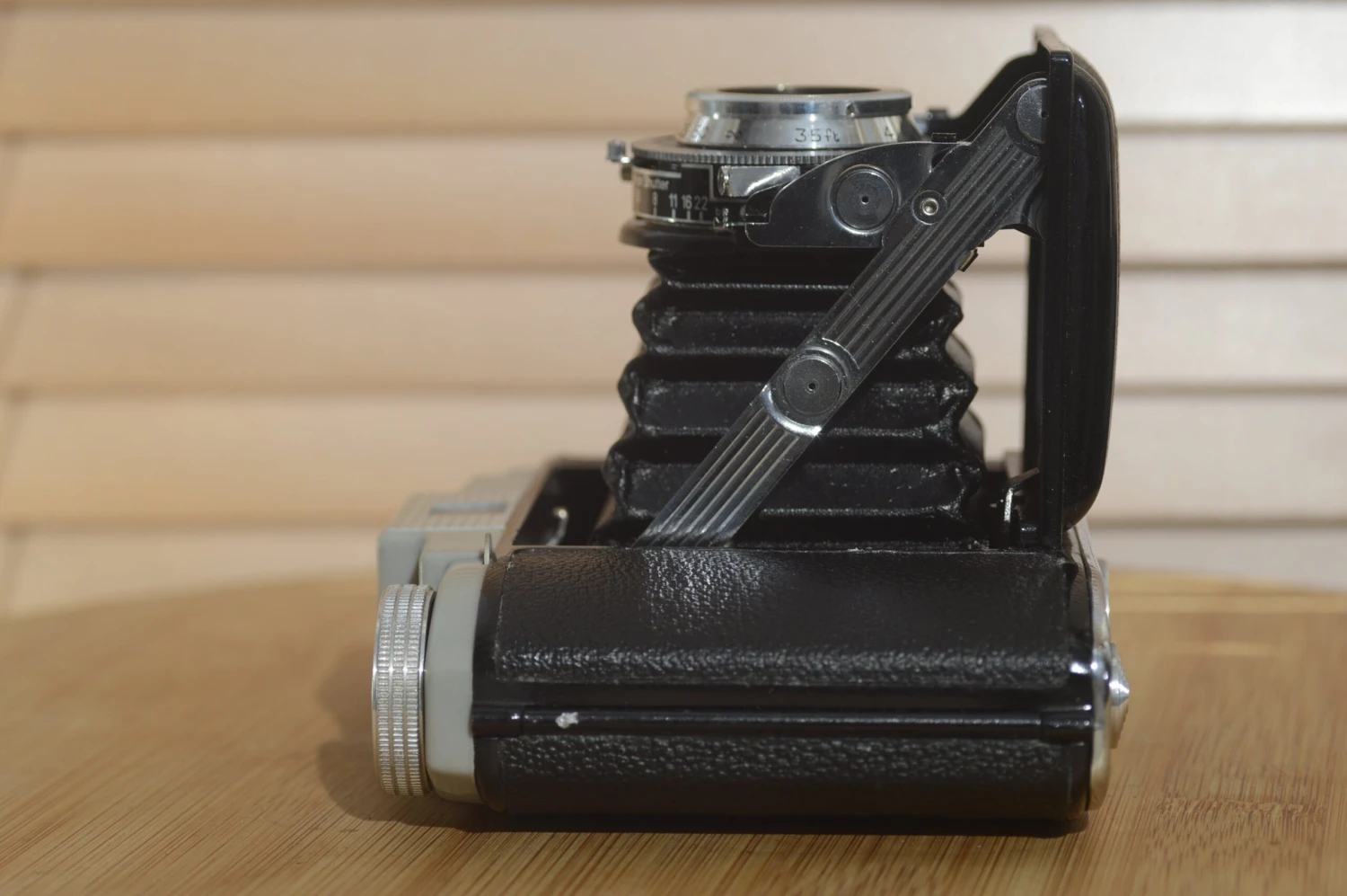 Kodak 66 Model Iii 620 Folding Camera With Fantastic Leather Case. Gorgeous Design With Real Character. 11 Kodak 66 Model Iii 620 Folding Camera With Fantastic Leather Case. Gorgeous Design With Real Character. - Image 9