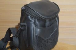 Vintage Black Faux Leather Compact Camera Bag With Strap -Cameras Sale Shop DSC 0038 224ec76a 8c04 4ac0 ab10 4fea54639081