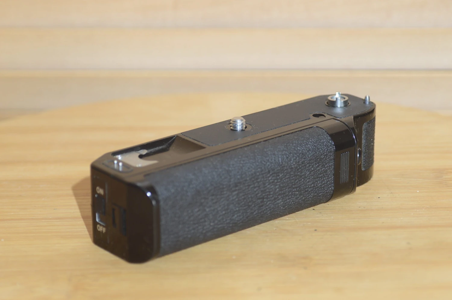 Vintage Canon Motor Drive A For AE1, AE1P, A1, AV1, AT1, AL1. 4 Vintage Canon Motor Drive A For AE1, AE1P, A1, AV1, AT1, AL1. - Image 2