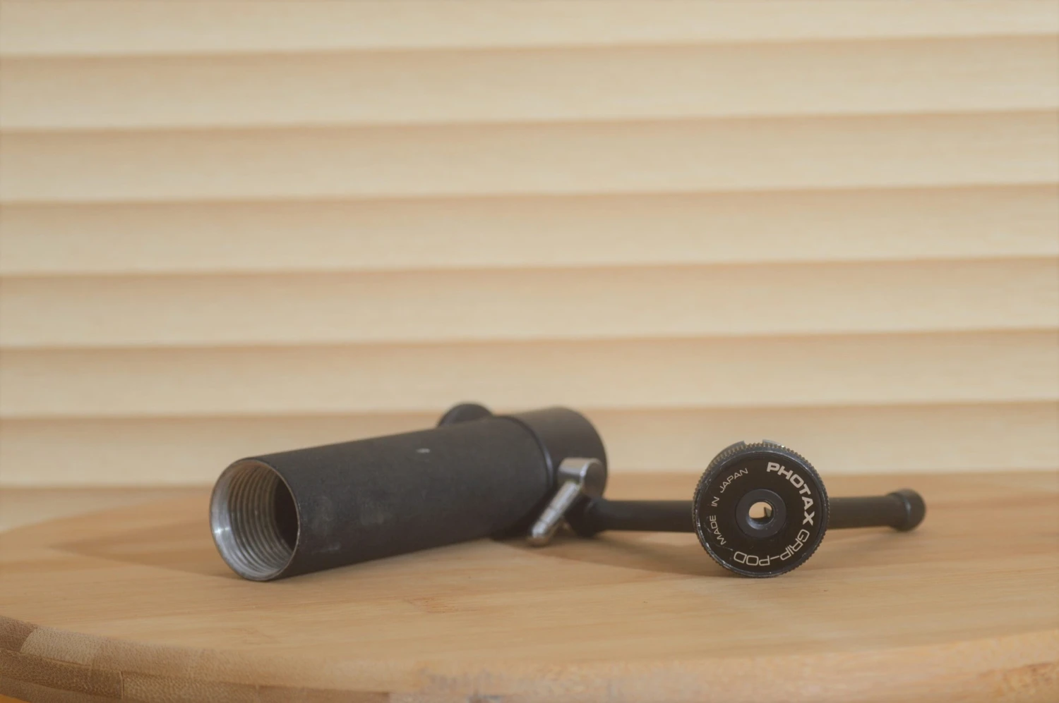 Adorable Pocket Size Photax Grip-Pod. A Perfect Addition To Any Level Of Photographers Kit. Great For Flash Or Slow Long Exposure Photography 10 Adorable Pocket Size Photax Grip-Pod. A Perfect Addition To Any Level Of Photographers Kit. Great For Flash Or Slow Long Exposure Photography - Image 8