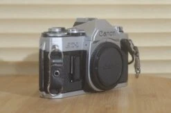 Canon AT1 With Data Back. Amazing Looking Vintage Camera With This Back On. Make A Real Impression On Your Peers And Your Negs! -Cameras Sale Shop DSC 0045 ebd3f759 41fb 48f3 b687 0415a68708f1