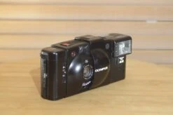 Vintage Olympus XA2 Compact Camera With A11 Flash And Original Case. 14 Vintage Olympus XA2 Compact Camera With A11 Flash And Original Case. -Cameras Sale Shop DSC 0046 1