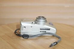 Vintage Olympus Mju 3 80 35mm Compact Camera With Original Manual. -Cameras Sale Shop DSC 0048 1feee473 1596 419e b51e 072280727aaf