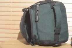 Lovely Vintage Lowepro Snug Fit Green Camera Bag. Great For Carrying Your Camera And Lens. 12 Lovely Vintage Lowepro Snug Fit Green Camera Bag. Great For Carrying Your Camera And Lens. -Cameras Sale Shop DSC 0049 061ee96d 5849 440a 967c 1bcdecafac89