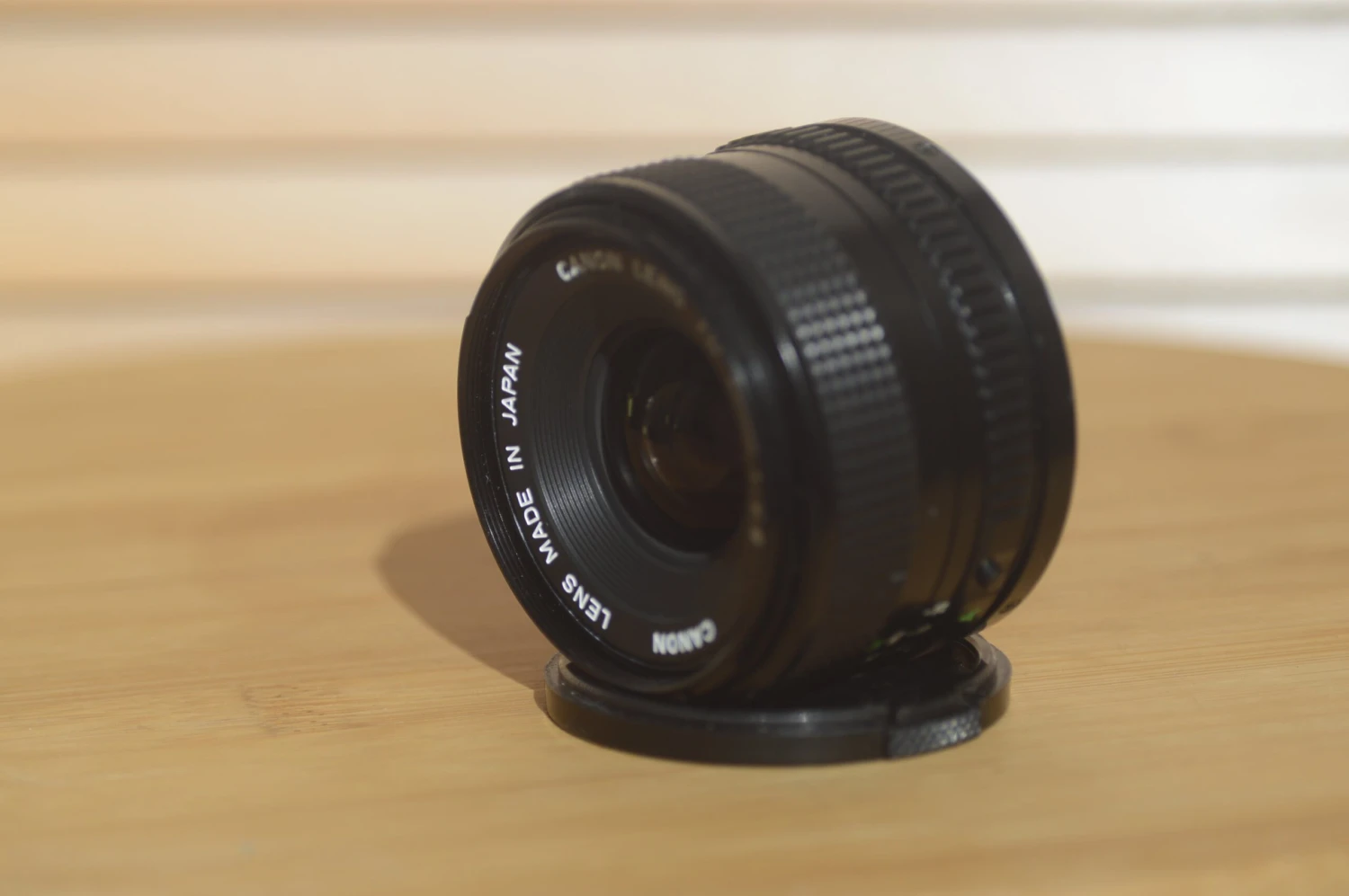 Canon FD 28mm F2.8 Lens. This Is A Fantastic Wide Angle Lens In Superb Condition. 11 Canon FD 28mm F2.8 Lens. This Is A Fantastic Wide Angle Lens In Superb Condition. - Image 9