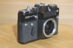 Vintage Black Zenit EM 35mm Camera. Fantastic Starter Camera -Cameras Sale Shop DSC 0049 d1c443e1 0cfd 4a0f bddd 5feb498d43e5