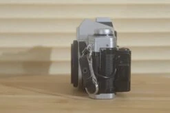 Canon AT1 With Data Back. Amazing Looking Vintage Camera With This Back On. Make A Real Impression On Your Peers And Your Negs! -Cameras Sale Shop DSC 0049 ebdc2920 a0aa 4706 81d3 1f0e697fc414