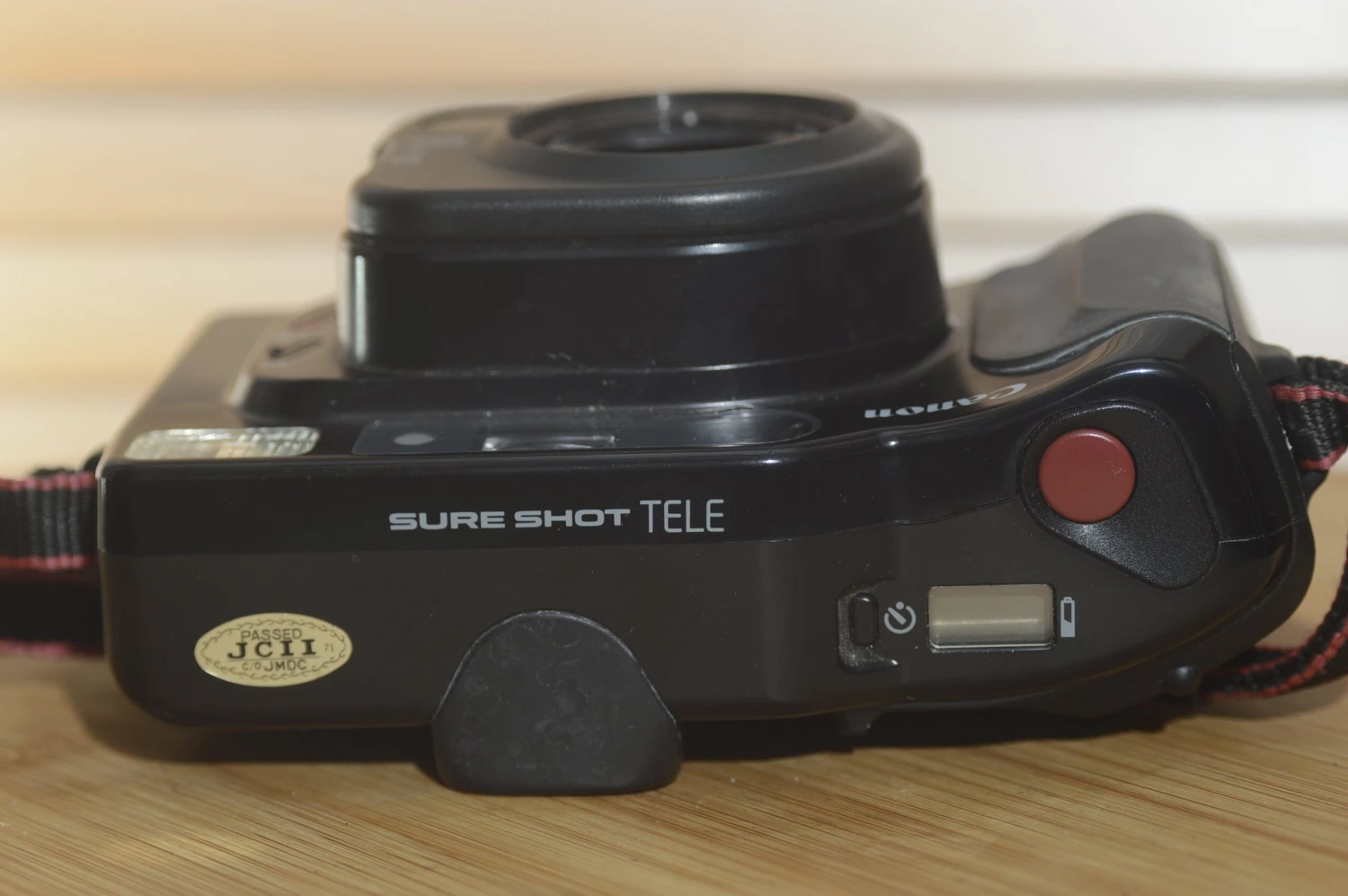 Vintage Canon Sure Shot Tele Camera 35mm Camera With Case. 4 Vintage Canon Sure Shot Tele Camera 35mm Camera With Case. - Image 2