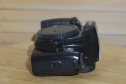 Vintage Canon EOS 1000FN 35mm SLR Camera. Excellent Example Of A Well Kept Camera. 19 Vintage Canon EOS 1000FN 35mm SLR Camera. Excellent Example Of A Well Kept Camera. -Cameras Sale Shop DSC 0054 2fa21207 1bed 47e4 b4fa 4864024e741e