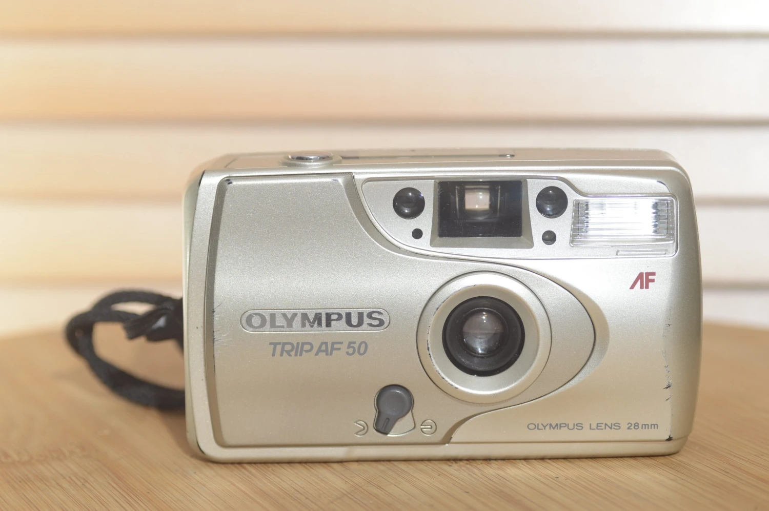 Vintage Olympus Trip AF 50 35mm Compact Camera. 3 Vintage Olympus Trip AF 50 35mm Compact Camera.