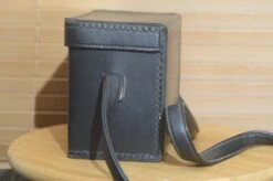 Vintage Black Leather Polaroid Case With Strap. -Cameras Sale Shop DSC 0079 67ba3861 aa2c 4b8d 9b35 963779e66104
