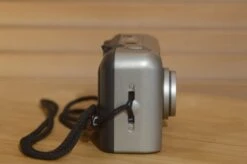 Beautiful Konica Z-up 70 (VP) 35mm Point And Shoot Compact Camera With Case. 14 Beautiful Konica Z-up 70 (VP) 35mm Point And Shoot Compact Camera With Case. -Cameras Sale Shop DSC 0080 41677fe2 55d9 4945 b90a 68d11895ebf1