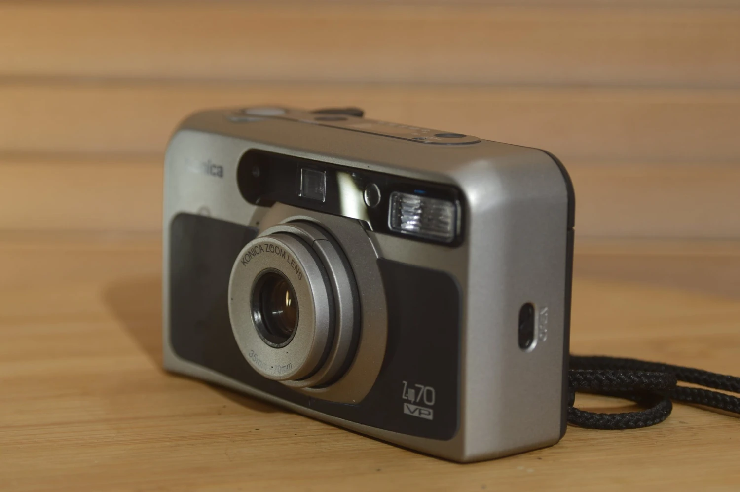 Beautiful Konica Z-up 70 (VP) 35mm Point And Shoot Compact Camera With Case. 8 Beautiful Konica Z-up 70 (VP) 35mm Point And Shoot Compact Camera With Case. - Image 6