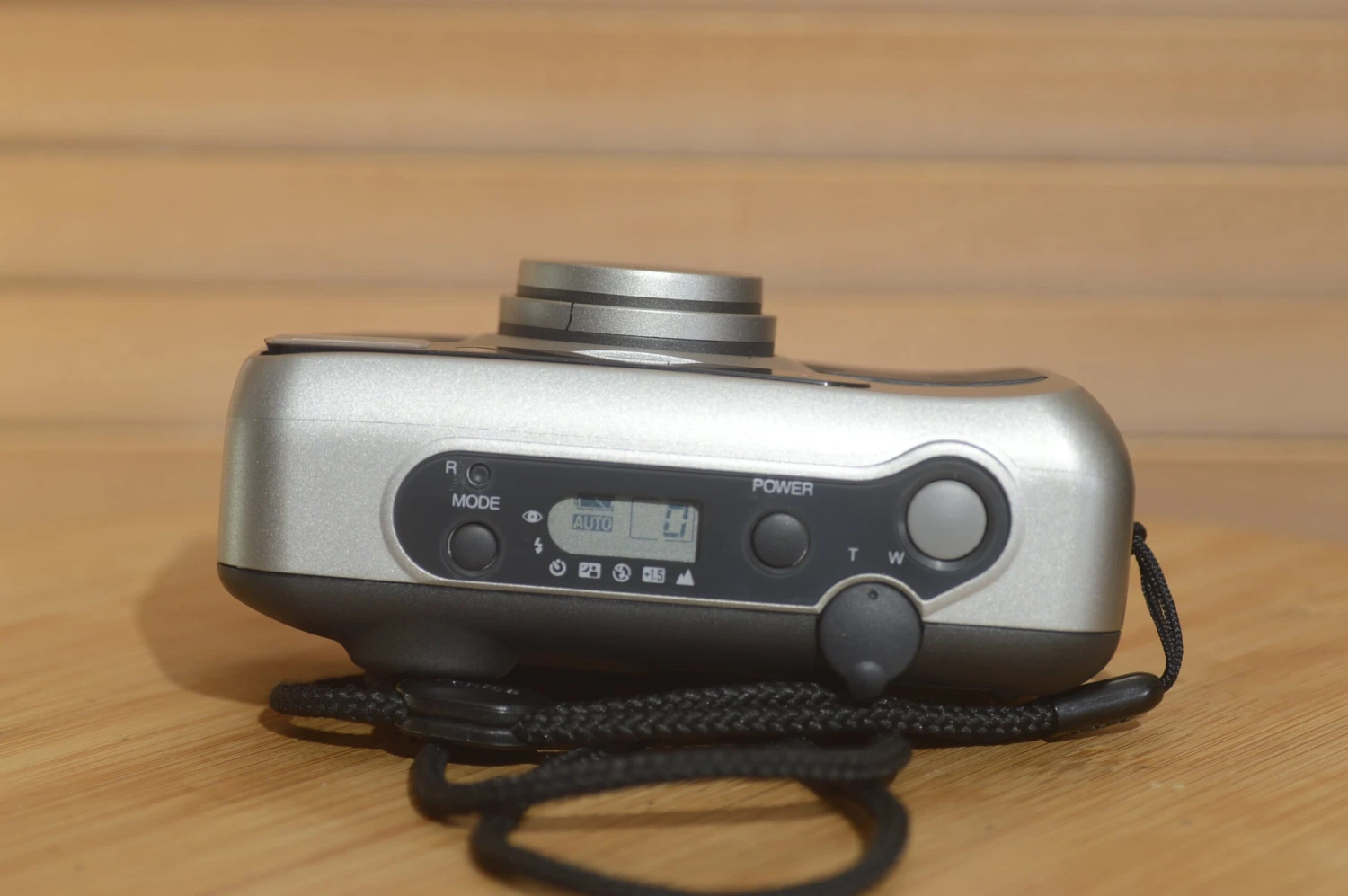 Beautiful Konica Z-up 70 (VP) 35mm Point And Shoot Compact Camera With Case. 9 Beautiful Konica Z-up 70 (VP) 35mm Point And Shoot Compact Camera With Case. - Image 7