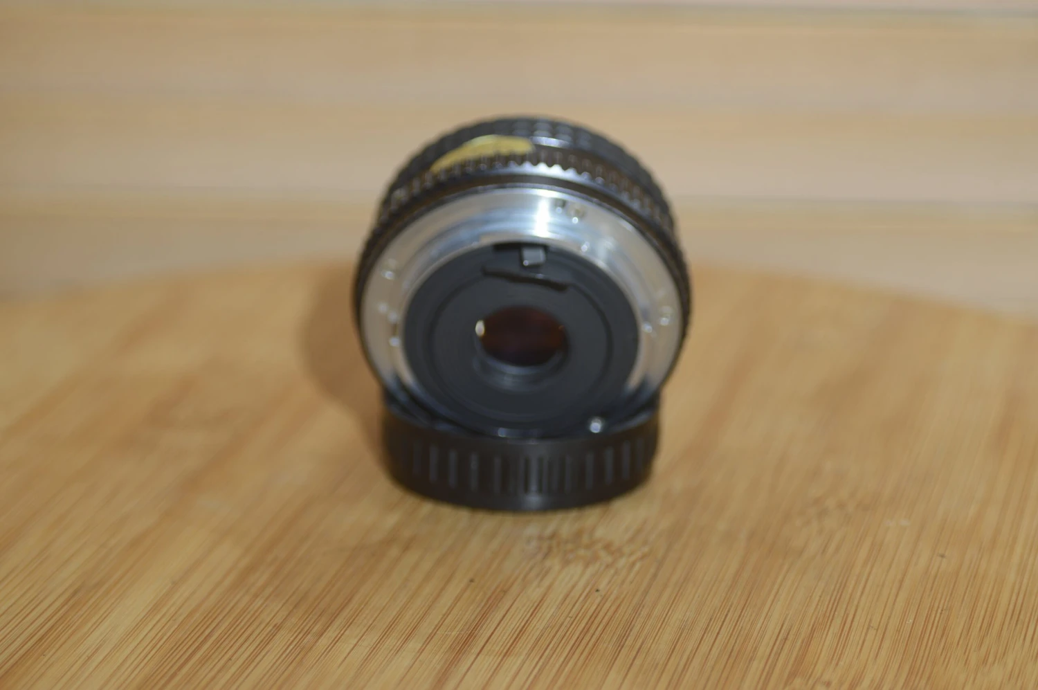 Gorgeous Pentax-M SMC 28mm F2.8 PK Lens. This Is A Lovely Wide Angle Lens In Superb Condition! 8 Gorgeous Pentax-M SMC 28mm F2.8 PK Lens. This Is A Lovely Wide Angle Lens In Superb Condition! - Image 6
