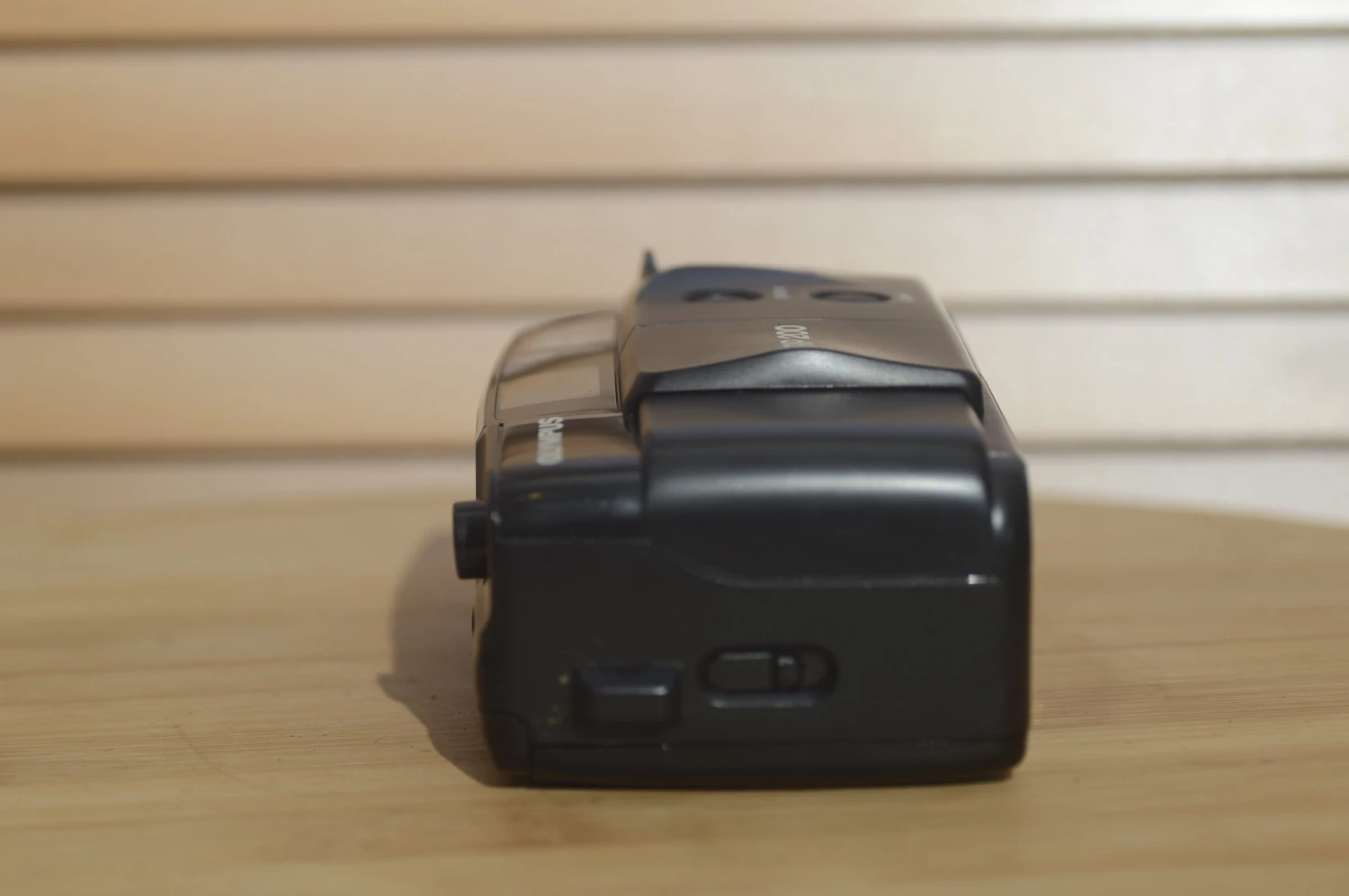 Vintage Olympus Trip 200 35mm Compact Camera With Case. 12 Vintage Olympus Trip 200 35mm Compact Camera With Case. - Image 10