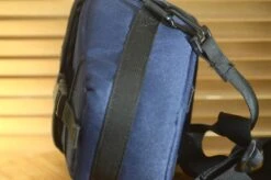 Oyster 3000 Navy Blue Padded Snug Fit Camera Case. With Shoulder Strap. -Cameras Sale Shop DSC 0099 38e1d552 aa42 4ccf 8ca0 d471d5667f9e