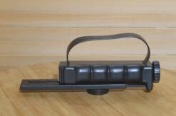 Left Handed Flash Extension Camera Grip. Great Condition -Cameras Sale Shop DSC 0105 3783e31b d77a 4fde 84f4 8d752b251a70