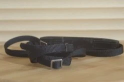 Black Canon Camera Strap. A Lovely Addition To Your Vintage Canon Set Up. -Cameras Sale Shop DSC 0109 9ef64bb7 e783 464b 8ee7 6ace53527cc2