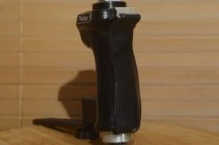 Vivitar PG1 360 Degree Flash Speed Grip. Off Camera Flash In Fantastic Condition -Cameras Sale Shop DSC 0111 c5027bdc 3fcb 444d ba50 0de8521019b0