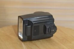 Olympus Quick Auto 310 Flash. Fantastic Flash For Giving Your Image More Depth. -Cameras Sale Shop DSC 0115 0abad782 4e9a 465a b757 655b0e3c7930