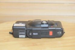Vintage Olympus XA2 Compact Camera With A11 Flash, Instruction Manual And Case. 20 Vintage Olympus XA2 Compact Camera With A11 Flash, Instruction Manual And Case. -Cameras Sale Shop DSC 0116 58c54aac 2836 45c8 b2a7 ceec2809a947
