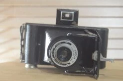 Gorgeous Kodak Brownie Six-20 Folding Camera. Great As A Prop Or For Experimental Photography