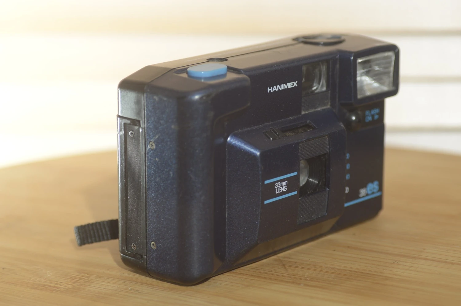 Hanimex 35ES 35mm Compact Camera. Super Cute Vintage Point And Shoot. 4 Hanimex 35ES 35mm Compact Camera. Super Cute Vintage Point And Shoot. - Image 2