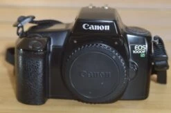 Vintage Canon EOS 1000FN 35mm SLR Camera. Fantastic Starter Camera