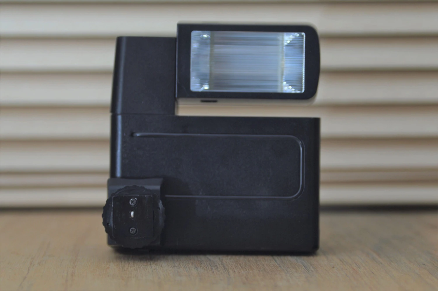 Sunpak MX130 Universal Flash Unit. Great Bounce Flash Unit And Surprisingly Powerful For Its Size Ideal Flash Unit For Your Vintage Kit 7 Sunpak MX130 Universal Flash Unit. Great Bounce Flash Unit And Surprisingly Powerful For Its Size Ideal Flash Unit For Your Vintage Kit - Image 5