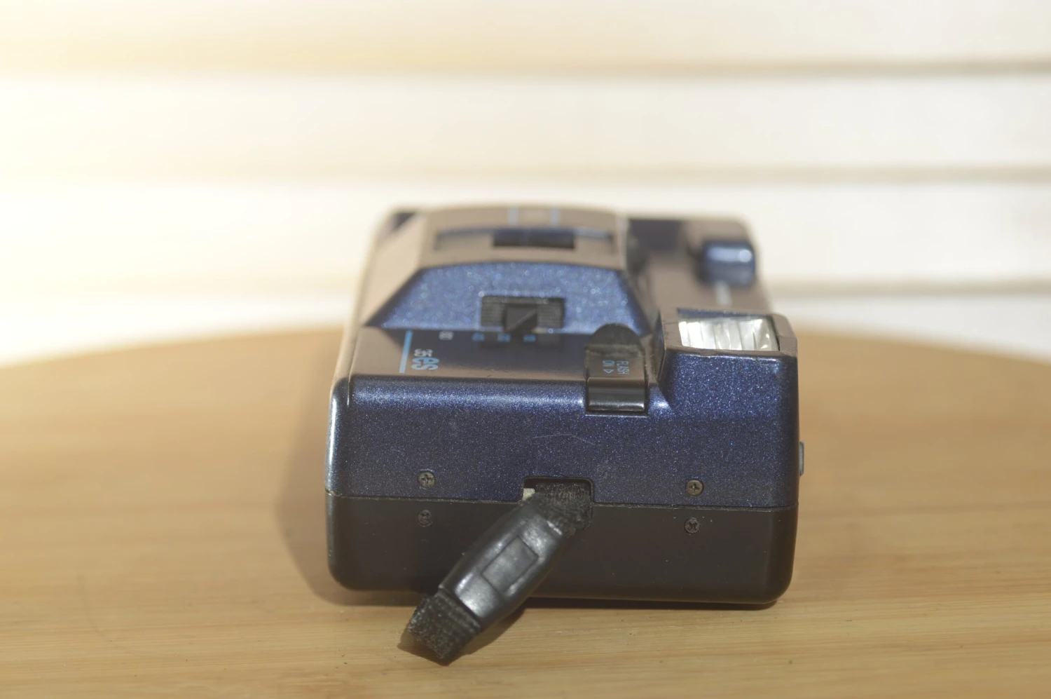 Hanimex 35ES 35mm Compact Camera. Super Cute Vintage Point And Shoot. 10 Hanimex 35ES 35mm Compact Camera. Super Cute Vintage Point And Shoot. - Image 8