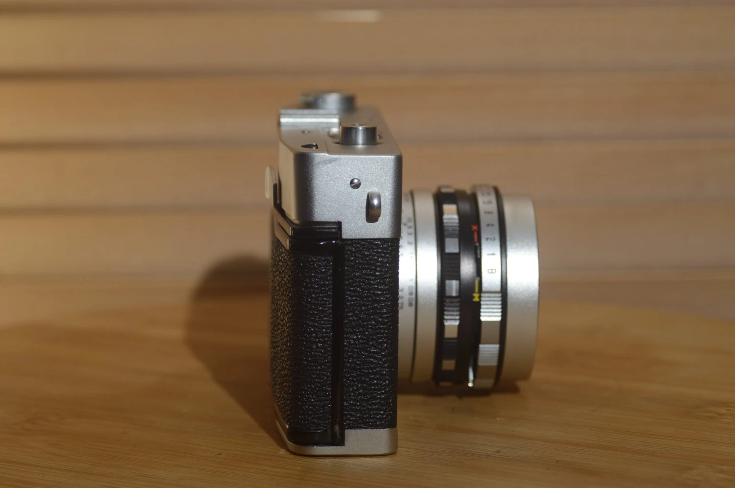 Vintage Petri 7s 35mm Range Finder Camera With Case. Fantastic Condition. 9 Vintage Petri 7s 35mm Range Finder Camera With Case. Fantastic Condition. - Image 7