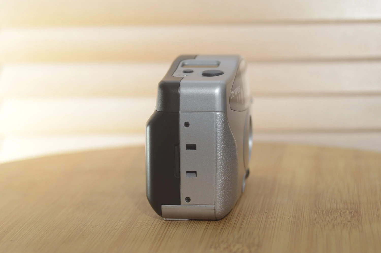 Vintage Olympus AF 10 XB 35mm Compact Camera With Case. 6 Vintage Olympus AF 10 XB 35mm Compact Camera With Case. - Image 4